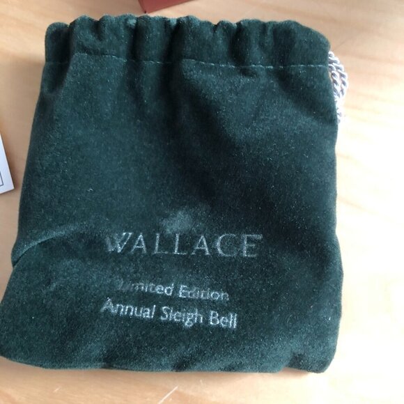 Wallace Silversmiths 2010 Silver Sleigh Bell - 40th Anniversary Limited Edition - Picture 4 of 11